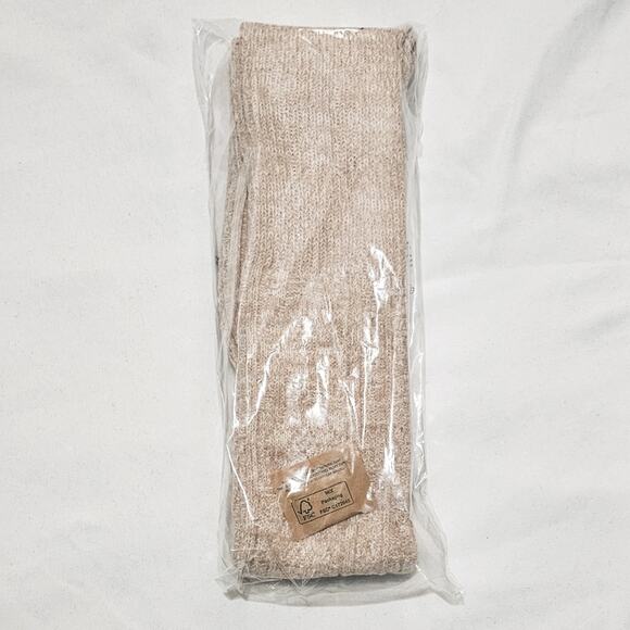 Pudus New oatmeal cable knit above knee sweater socks size 6-9 - Picture 7 of 12